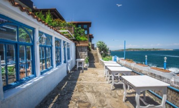seaside resort sozopol bulgaria min